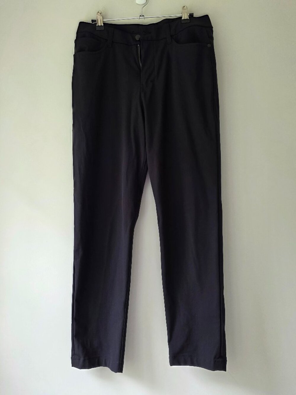 Lululemon Men's ABC Classic-Fit 5-Pocket Pant Warpstreme Black | 29 | LIKE NEW